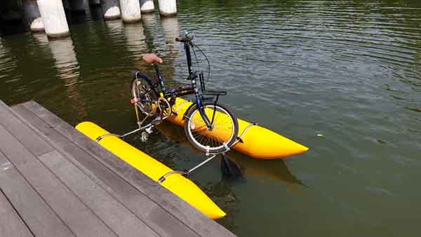 จักรยานน้ำ